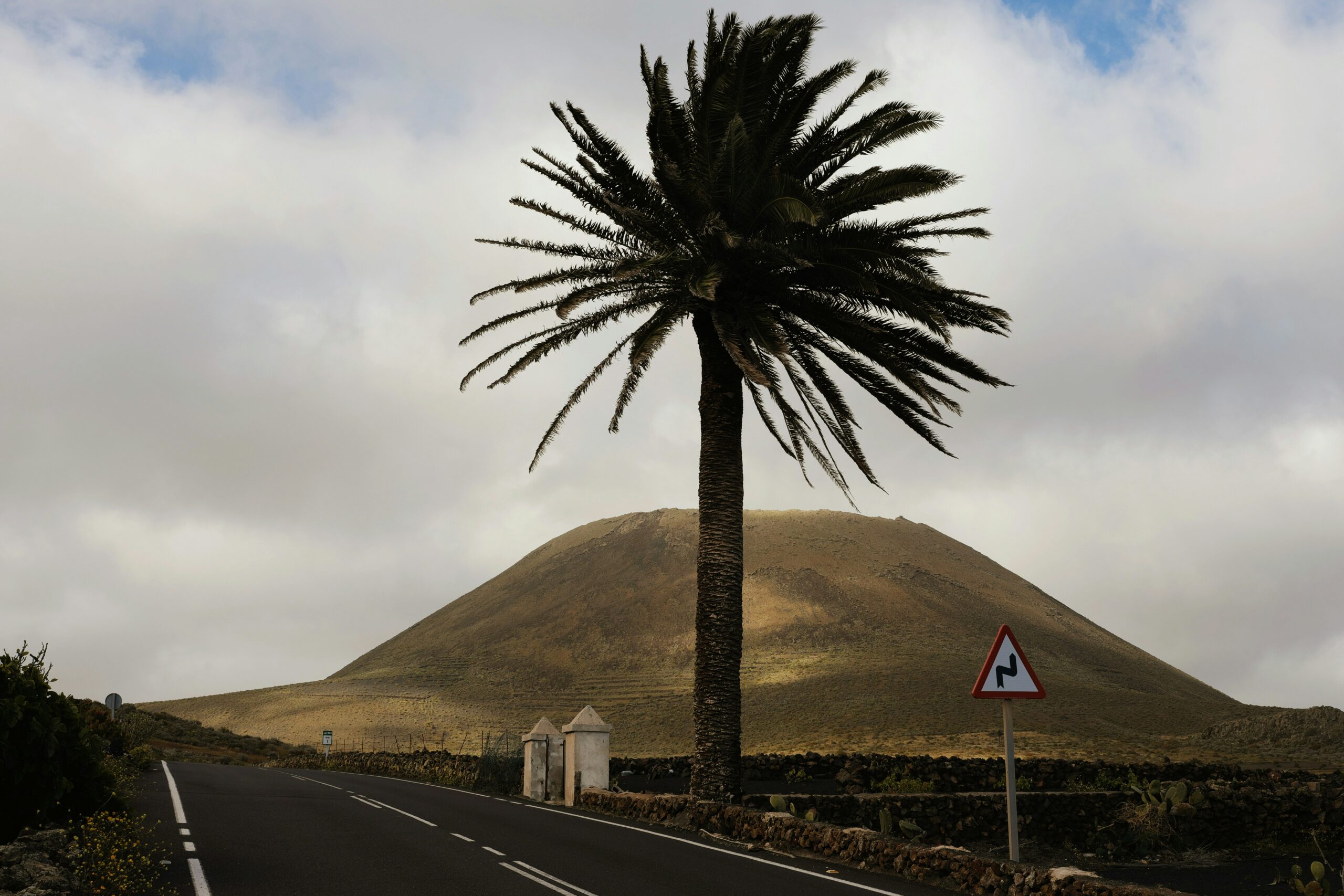 Volcan del Cuervo crater interior - Lanzarote