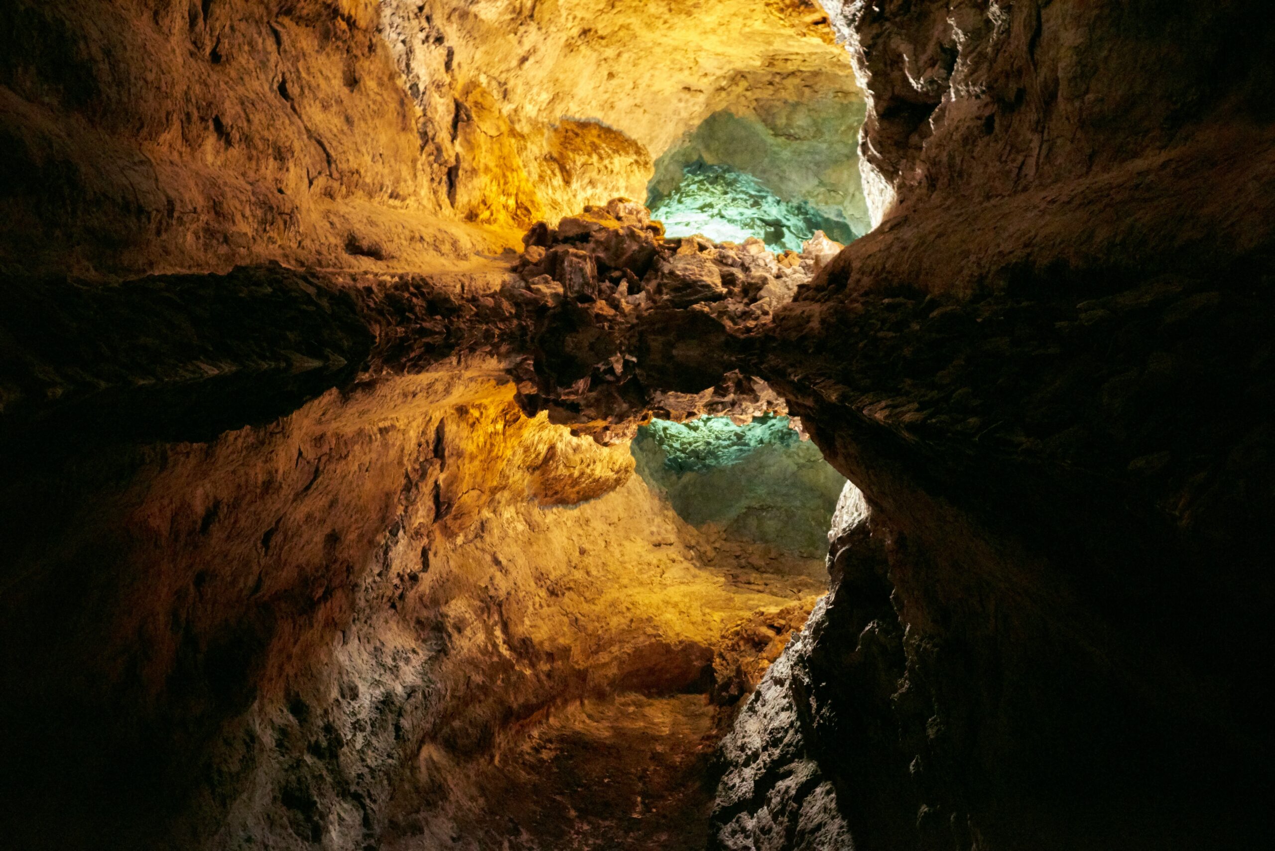 Cueva de los Verdes lava tunnel - Lanzarote