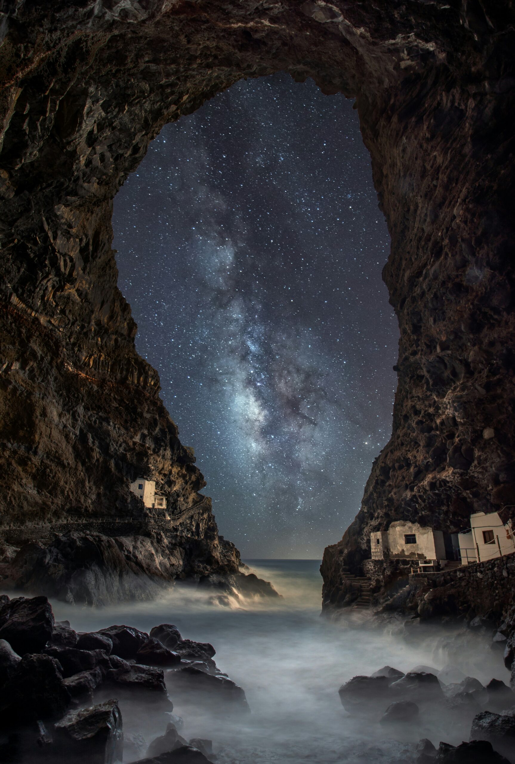 Starry night sky over La Palma - Canary Islands