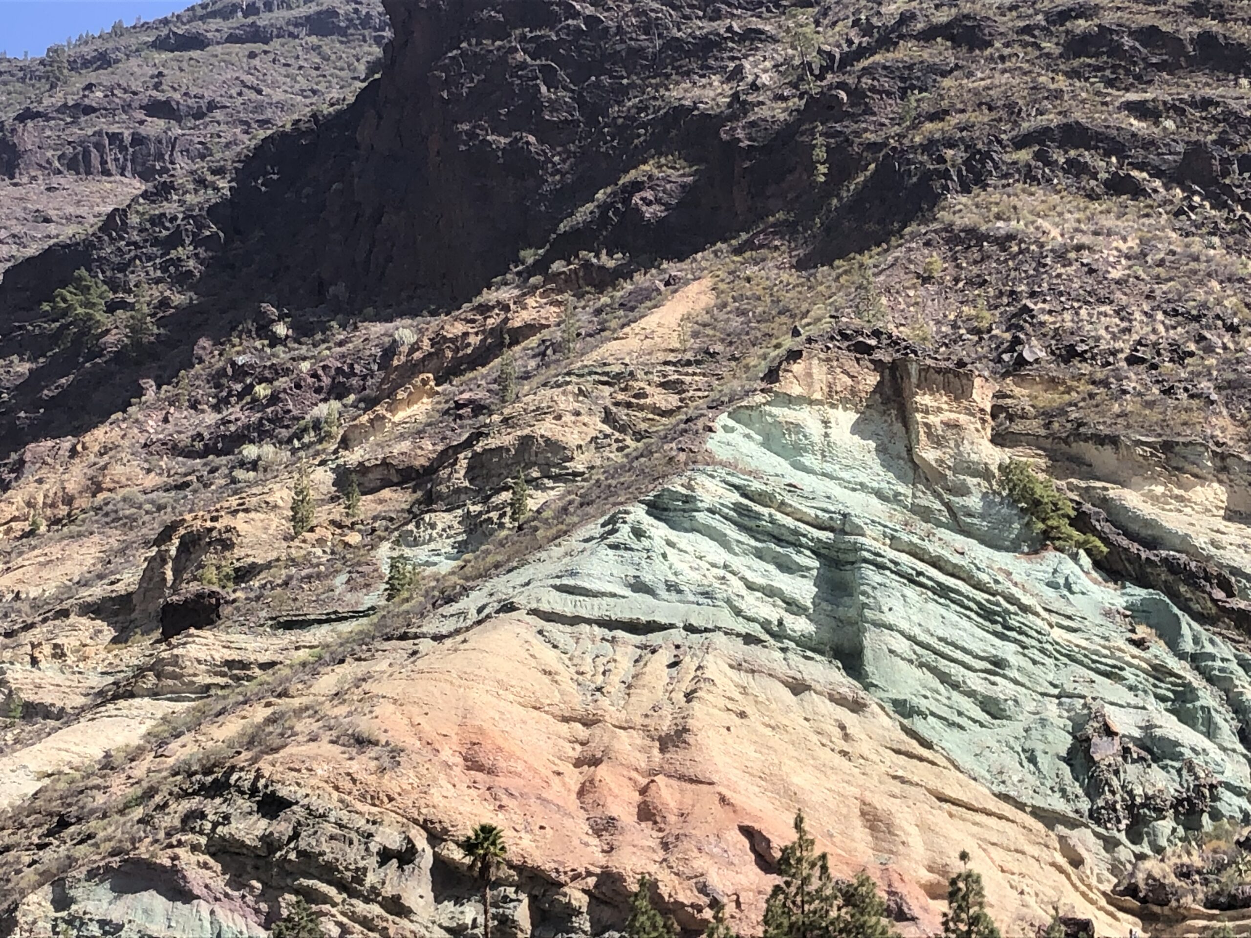 Los Azulejos de Veneguera coloured rock - Gran Canaria